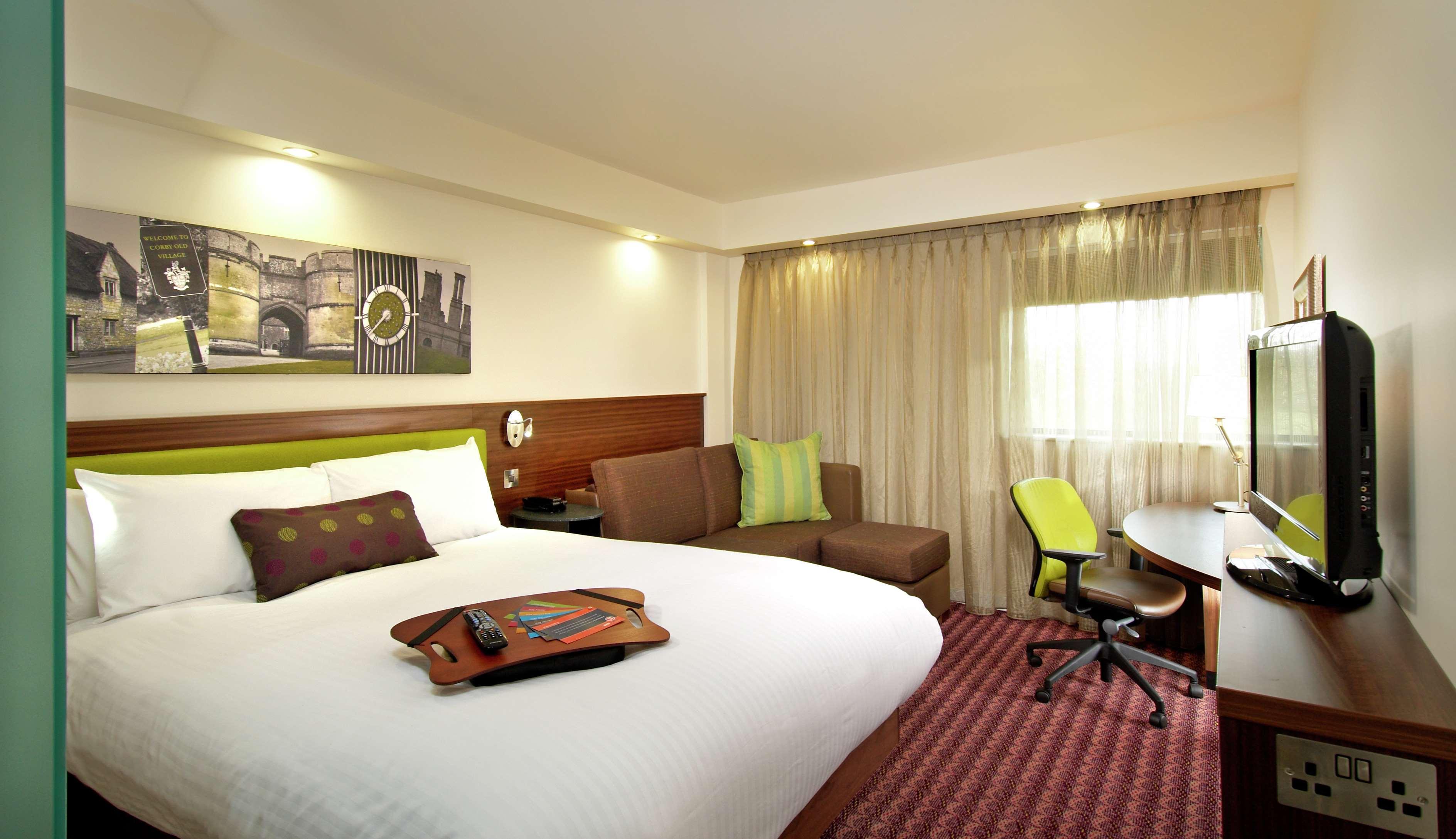 Hampton By Hilton Corby Hotell Rom bilde