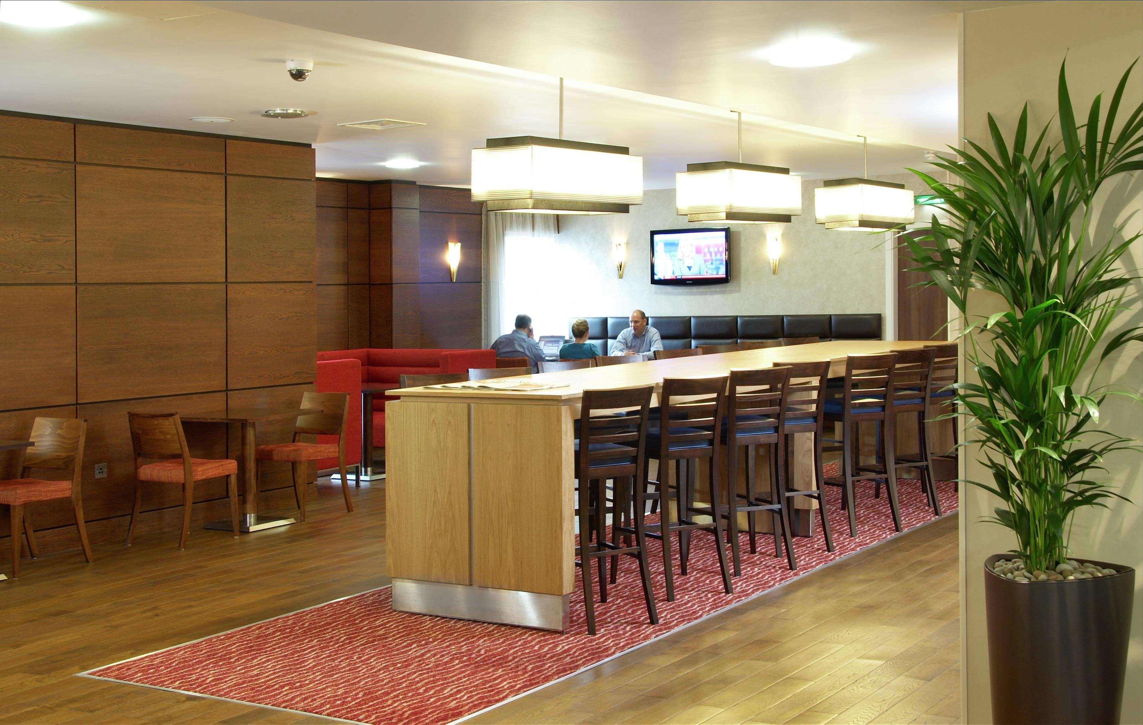 Hampton By Hilton Corby Hotell Eksteriør bilde