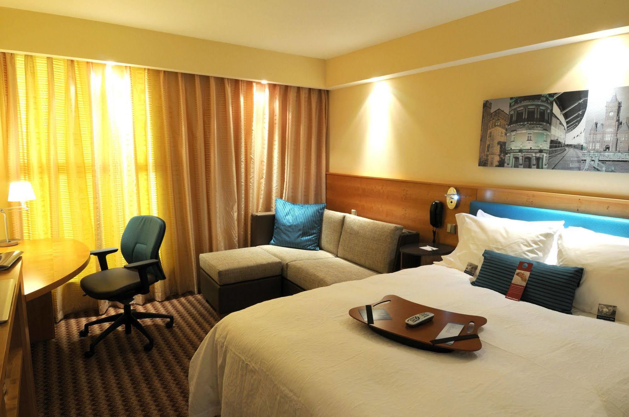 Hampton By Hilton Corby Hotell Eksteriør bilde